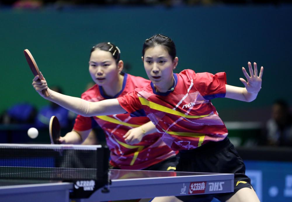 饰和运动装 饰和运动装